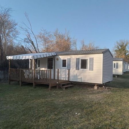 Mobile Home Sleeps 4 Monsec Exterior foto
