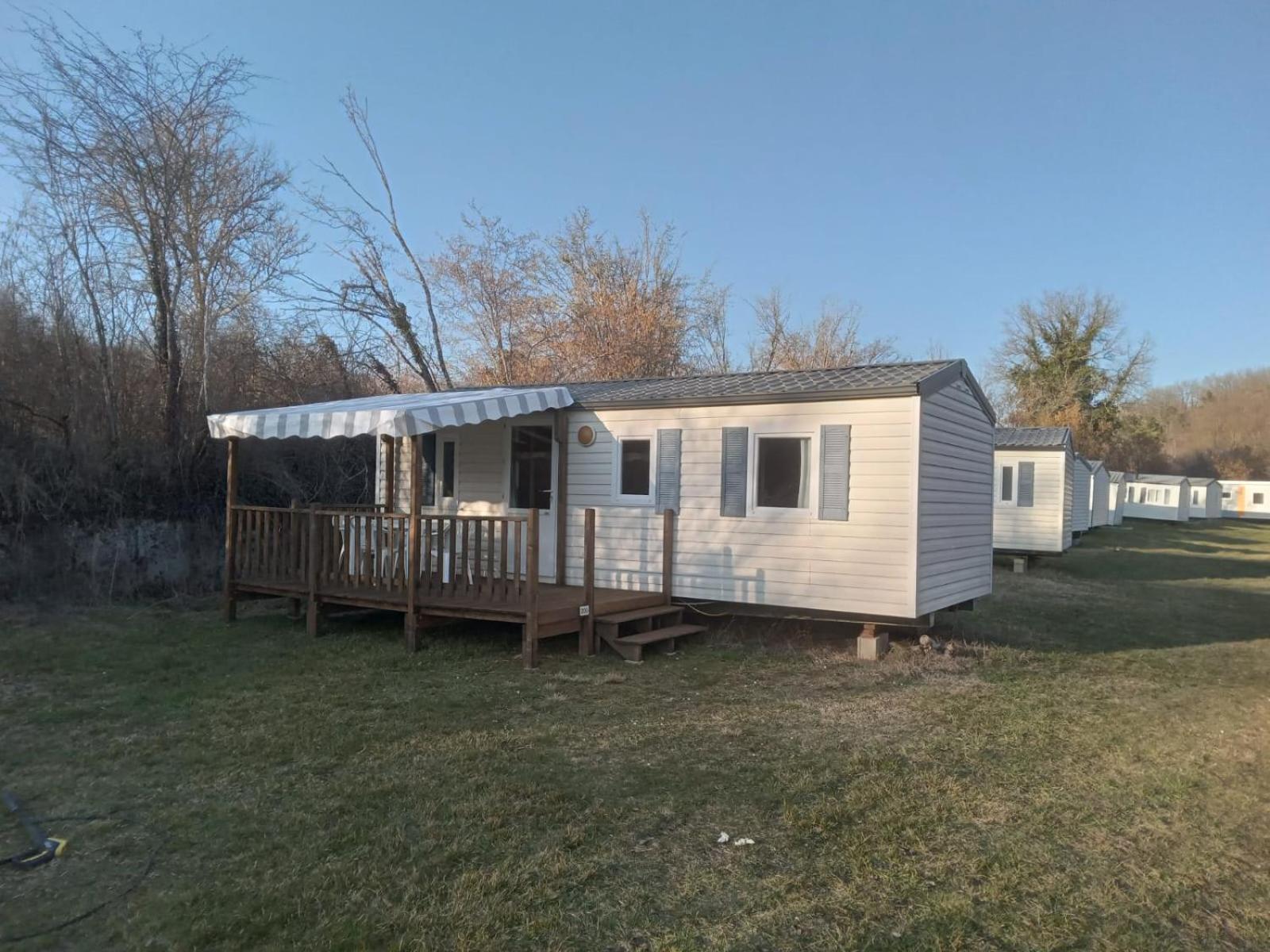 Mobile Home Sleeps 4 Monsec Exterior foto